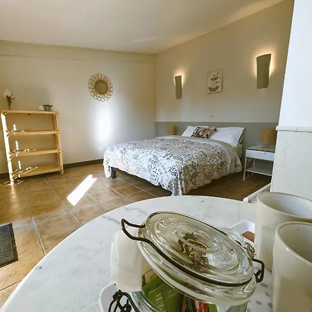 La Bottellie - & D'hotes Entre Cevennes Et Camargue 3*
