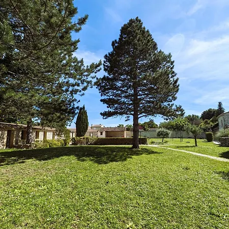 La Bottellie - & D'hotes Entre Cevennes Et Camargue Saint-Genies-de-Malgoires