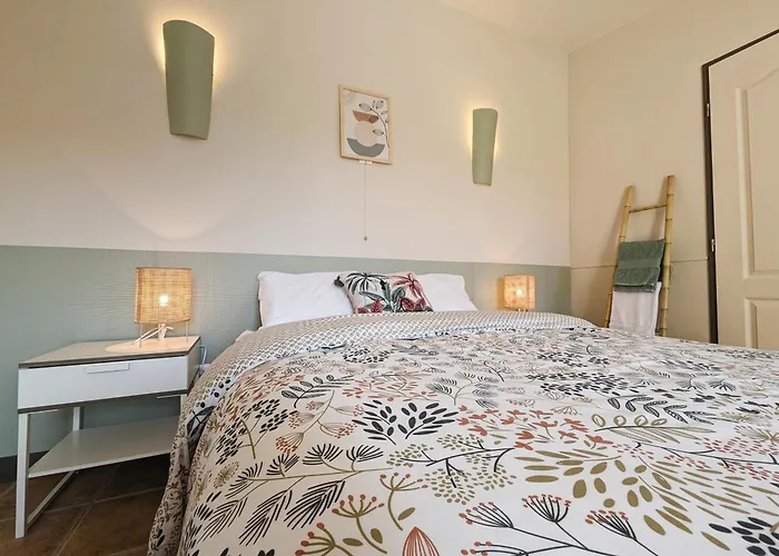 La Bottellie - & D'hotes Entre Cevennes Et Camargue Guest house Saint-Genies-de-Malgoires