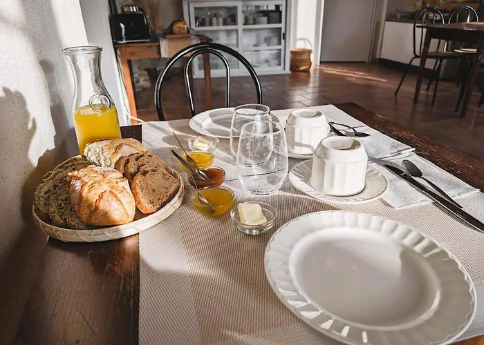 La Bottellie - & D'hotes Entre Cevennes Et Camargue Saint-Genies-de-Malgoires