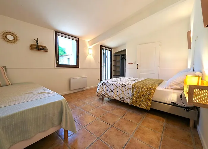 La Bottellie - & D'hotes Entre Cevennes Et Camargue Guest house 3*